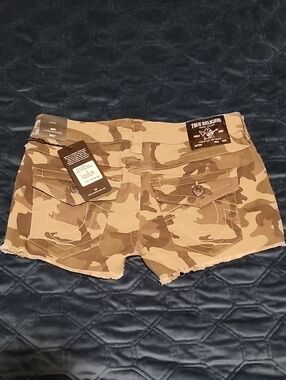 True Religion Women's Camo Denim Cutoff Shorts - Beige Camouflage
